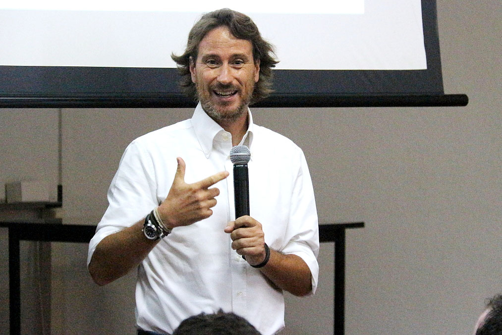 Qué aporta Víctor Küppers como ponente a un evento de empresa
